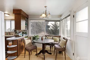 110 S Summit Ave, Bremerton, WA 98312 - Photo 9