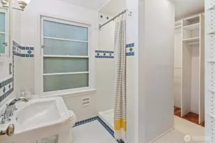 8060 Dibble Ave NW, Seattle, WA 98117 - Photo 15