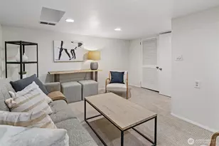 8060 Dibble Ave NW, Seattle, WA 98117 - Photo 21