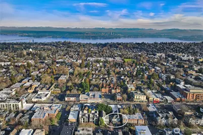 410 Malden Avenue E #B, Seattle, WA 98112 - Photo 37