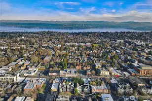 410 Malden Ave E, Seattle, WA 98112 - Photo 37