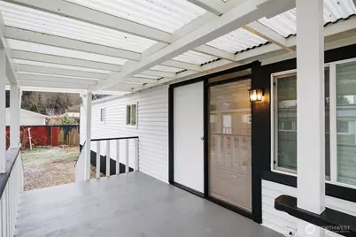 32501 NE 50th Street #37, Carnation, WA 98014 - Photo 3