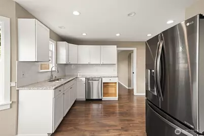 2311 S 15th Street, Tacoma, WA 98405 - Photo 11