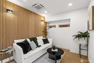 1604 NW 70th St, Seattle, WA 98117 - Photo 7