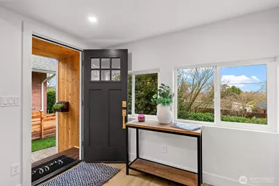 1604 NW 70th Street, Seattle, WA 98117 - Photo 3