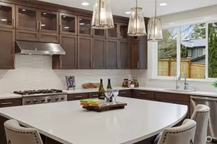 21801 SE 1st St, Sammamish, WA 98074 - Photo 11