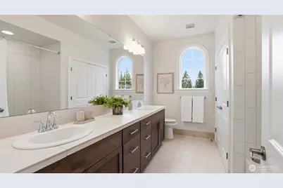 21801 SE 1st Street, Sammamish, WA 98074 - Photo 29