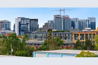 702 11th Avenue E, Seattle, WA 98102 - Photo 3