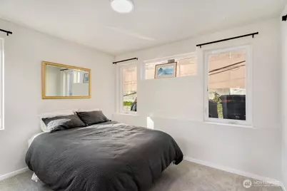 901 28th Avenue S #H, Seattle, WA 98144 - Photo 3