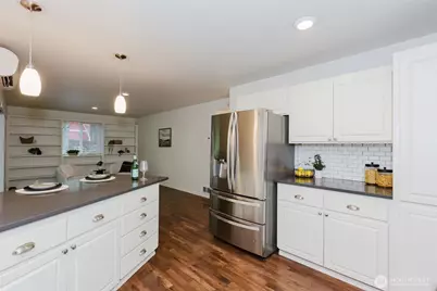 20265 Robin Lane NE, Suquamish, WA 98392 - Photo 15