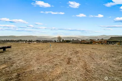 608 N Nester Court, East Wenatchee, WA 98802 - Photo 25