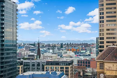 1017 Minor Avenue #901, Seattle, WA 98104 - Photo 25