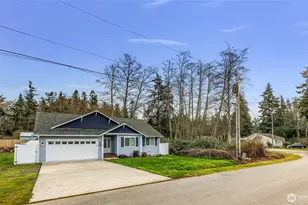 1989 Virginia Ave, Coupeville, WA 98239 - Photo 31