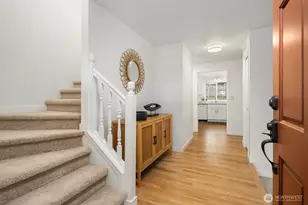 12704 37th Ave NE, Seattle, WA 98125 - Photo 3