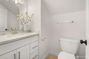 12704 37th Ave NE, Seattle, WA 98125 - Photo 19