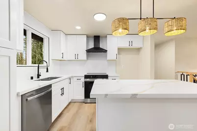 8211 182nd Avenue E, Bonney Lake, WA 98391 - Photo 17