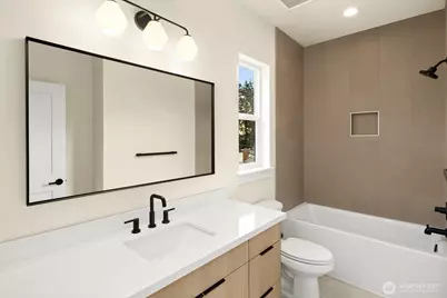 908 S 138th Street, Burien, WA 98168 - Photo 7