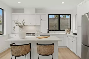 2806 W Dravus St, Seattle, WA 98199 - Photo 11