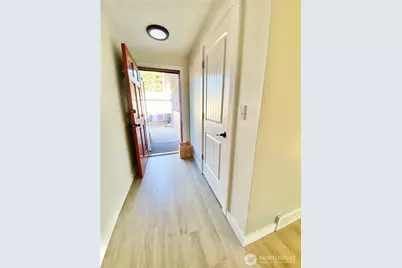 621 SW 132 Street, Burien, WA 98146 - Photo 3