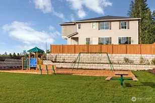 8571 42nd Pl NE, Marysville, WA 98270 - Photo 13