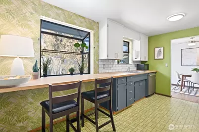 10034 3rd Avenue SW, Seattle, WA 98146 - Photo 7