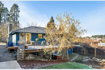 10034 3rd Avenue SW, Seattle, WA 98146 - Photo 23