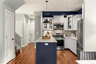 4836 Puget Blvd SW, Seattle, WA 98106 - Photo 9