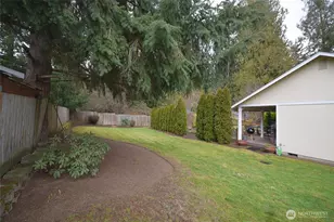 15718 Topaz Dr SE, Yelm, WA 98597 - Photo 23