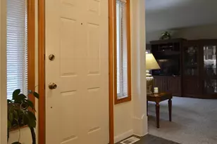 15718 Topaz Dr SE, Yelm, WA 98597 - Photo 3