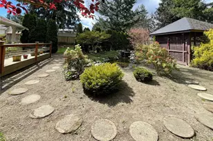 15718 Topaz Dr SE, Yelm, WA 98597 - Photo 29