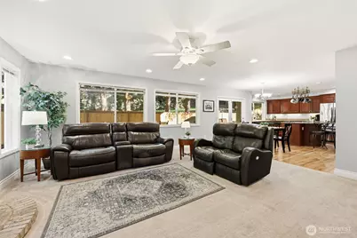 25234 234th Avenue SE, Maple Valley, WA 98038 - Photo 11