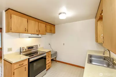 12904 12th Avenue S, Burien, WA 98168 - Photo 5