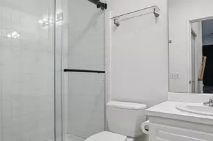 619 Federal Ave E, Seattle, WA 98102 - Photo 31