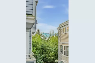 619 Federal Avenue E #A, Seattle, WA 98102 - Photo 5