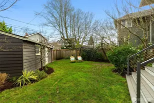 926 19th Ave E, Seattle, WA 98112 - Photo 31