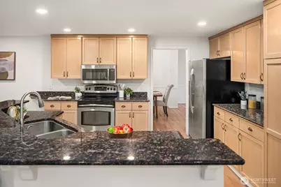 26224 SE 40th Street, Sammamish, WA 98029 - Photo 15