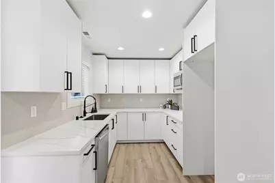 12015 44th Avenue S, Tukwila, WA 98168 - Photo 29