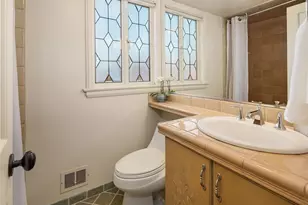 24635 8th Ave S, Des Moines, WA 98198 - Photo 29