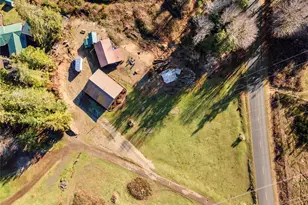 111 Jaybird Ln, Brinnon, WA 98320 - Photo 33