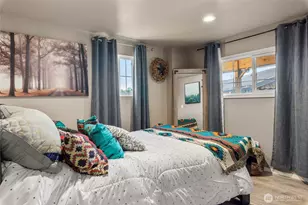 111 Jaybird Ln, Brinnon, WA 98320 - Photo 11