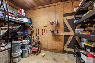 111 Jaybird Ln, Brinnon, WA 98320 - Photo 23