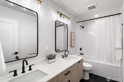 926 NW 57th Street #B, Seattle, WA 98107 - Photo 7