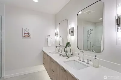 926 NW 57th Street #B, Seattle, WA 98107 - Photo 31