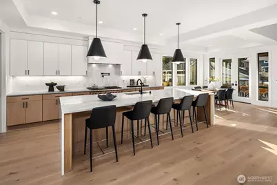 12525 NE 75th Street, Kirkland, WA 98033 - Photo 9