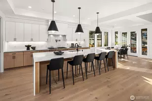 12525 NE 75th St, Kirkland, WA 98033 - Photo 9