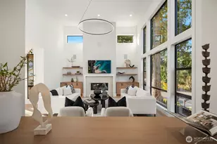 12525 NE 75th St, Kirkland, WA 98033 - Photo 3