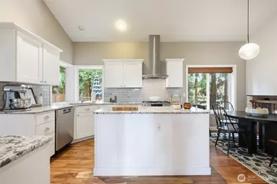 8124 Hidden Valley Drive SE, Lacey, WA 98503 - Photo 9