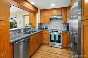 9003 NE Juanita Ln, Kirkland, WA 98034 - Photo 13