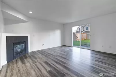 8823 18th Avenue E, Tacoma, WA 98445 - Photo 13