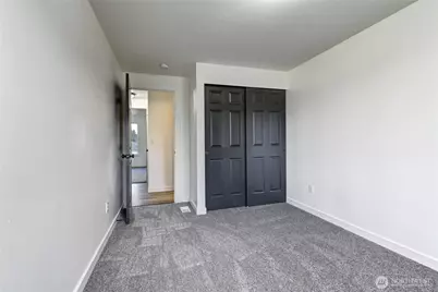 8823 18th Avenue E, Tacoma, WA 98445 - Photo 9